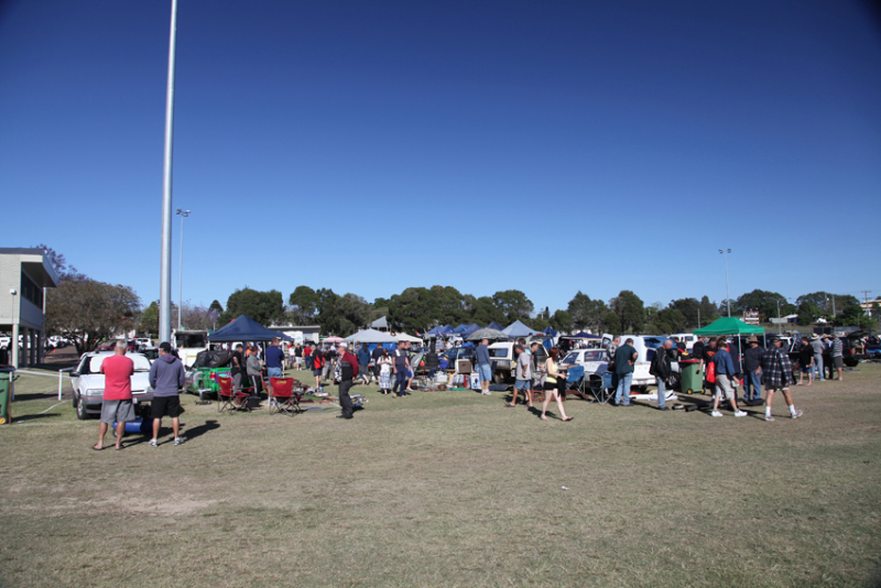 ivvvc_oct_14_2012_swap_meet_photosby_burban_copyright_reserved_01